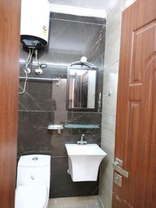 Common Bathroom Image of 650 Sq.ft 2 BHK Builder Floor for sale in Sector 8 Dwarka New Delhi for Rs. 10500000