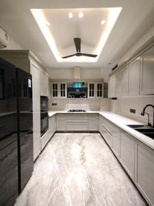 Kitchen Image of 2925 Sq.ft 4 BHK Builder Floor for sale in Defence Colony New Delhi for Rs. 185000000