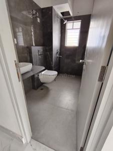 Bathroom Image of 1809 Sq.ft 4 BHK Apartment / Flat for sale in Srijan Natura Phase I, New Alipore Kolkata for Rs. 24500000
