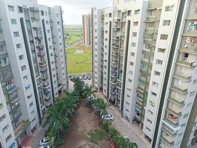 Image of 908 Sq.ft 3 BHK Apartment / Flat for sale in Vaishnodevi Sky, Dahin Nagar, Surat for Rs. 4250000