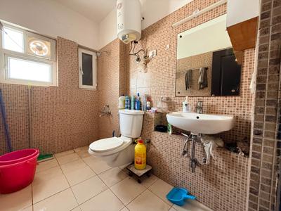 Image of 1215 Sq.ft 2 BHK Apartment / Flat for sale in The 3C Lotus Zing, Sector 168, Noida for Rs. 9000000