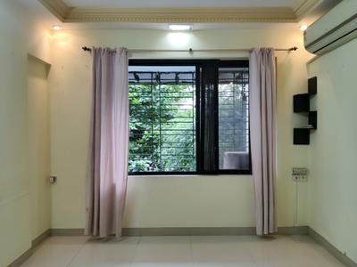 Living Room Image of 800 Sq.ft 2 BHK Apartment / Flat for sale in Mulund East Mumbai for Rs. 14500000