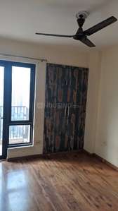 Bedroom Image of 947 Sq.ft 2 BHK Apartment / Flat for rent in Logix Blossom County, Sector 137 Noida for Rs. 24000