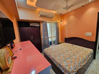 Bedroom Image of 751 Sq.ft 1 BHK Apartment / Flat for sale in Lodha Amara, Kolshet Thane for Rs. 7600000