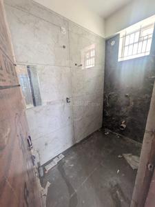 Bathroom Image of 1300 Sq.ft 2 BHK Apartment / Flat for rent in Kadubeesanahalli Bengaluru for Rs. 40000