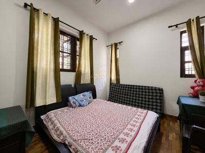 Bedroom Image of 6500 Sq.ft 3.5 BHK Independent House for sale in Mussoorie Road Dehradun for Rs. 35000000