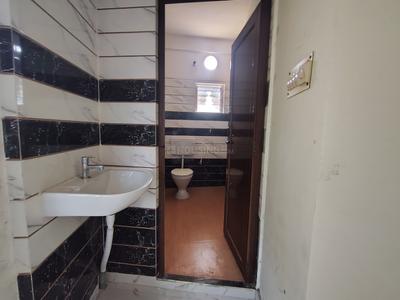 Bathroom Image of 950 Sq.ft 2 BHK Apartment / Flat for sale in Kasba Kolkata for Rs. 5500000