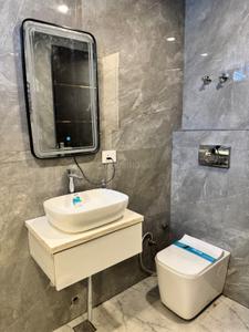Bathroom Image of 897 Sq.ft 3 BHK Apartment / Flat for sale in Sector 88 Noida for Rs. 4000000