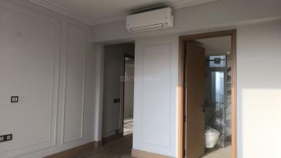 Bedroom Image of 3240 Sq.ft 4 BHK Builder Floor for sale in DLF The Grove, DLF Phase 5 Gurgaon for Rs. 85000000