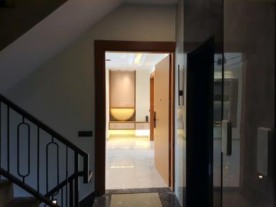 Main Entrance Image of 1620 Sq.ft 4 BHK Builder Floor for sale in Ansal Versalia, Sector 67 Gurgaon for Rs. 22000000