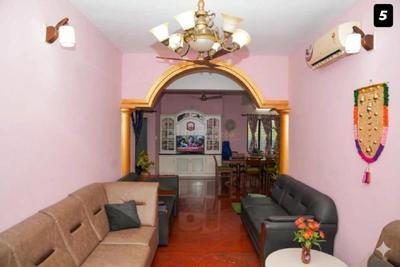 Hall Image of 3200 Sq.ft 4 BHK Independent House for sale in Kakkanad Kochi for Rs. 16000000