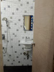 Bathroom Image of 1275 Sq.ft 3 BHK Apartment / Flat for sale in Neelsidhi Splendour, Belapur CBD Navi Mumbai for Rs. 35000000