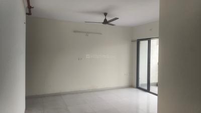 Living Room Image of 680 Sq.ft 2 BHK Apartment / Flat for rent in Runwal Gardens, Dombivli East Thane for Rs. 16000