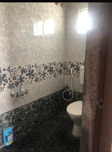 Bathroom Image of 850 Sq.ft 2 BHK Builder Floor for rent in Shanti Nagar Bengaluru for Rs. 35000