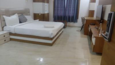 Bedroom Image of 300 Sq.ft 1 RK Apartment / Flat for rent in Tower, Arjunganj Lucknow for Rs. 15000