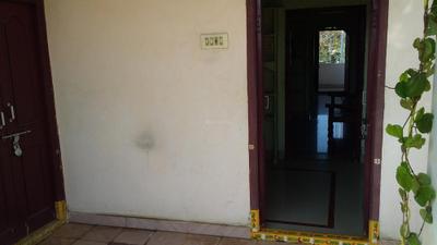Balcony Image of 1500 Sq.ft 1 BHK Builder Floor for rent in Shiva Nagar Warangal for Rs. 4500