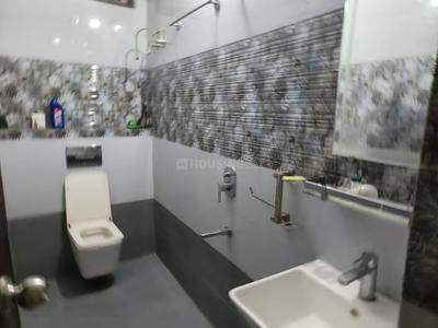 Bathroom Image of 1800 Sq.ft 3 BHK Independent House for sale in Indira Nagar Lucknow for Rs. 8000000