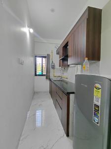 Kitchen Image of 550 Sq.ft 1 BHK Builder Floor for rent in Mahalakshmi Nagar Indore for Rs. 22000