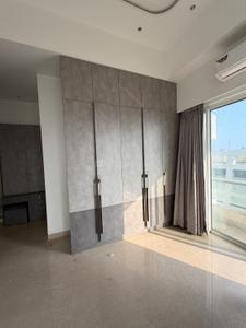 Bedroom Image of 2400 Sq.ft 3.5 BHK Apartment / Flat for sale in Indiabulls Sky Forest, Parel Mumbai for Rs. 120000000