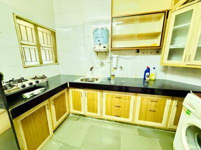 Kitchen Image of 1250 Sq.ft 1.5 BHK Apartment / Flat for rent in Satellite Ahmedabad for Rs. 20000