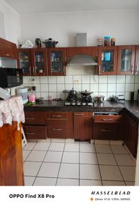 Kitchen Image of 1810 Sq.ft 3 BHK Apartment / Flat for sale in Gomti Nagar Lucknow for Rs. 14000000