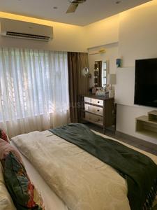 Bedroom Image of 1150 Sq.ft 2 BHK Apartment / Flat for sale in Land Breeze, Bandra West Mumbai for Rs. 42500000