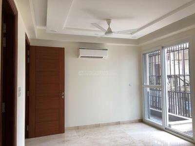 Bedroom Image of 2250 Sq.ft 3 BHK Builder Floor for sale in Greater Kailash II New Delhi for Rs. 75000000