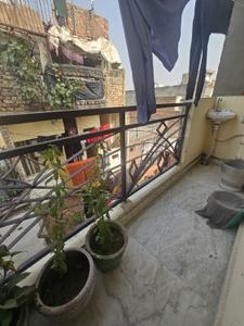 Balcony Image of 900 Sq.ft 2.5 BHK Builder Floor for sale in Ramesh Nagar New Delhi for Rs. 6900000