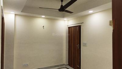 Living Room Image of 700 Sq.ft 2 BHK Apartment / Flat for rent in Sultanpur New Delhi for Rs. 20000