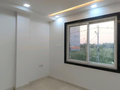 Bedroom Image of 1400 Sq.ft 4 BHK Builder Floor for sale in Rohini Sector 28 New Delhi for Rs. 16000000