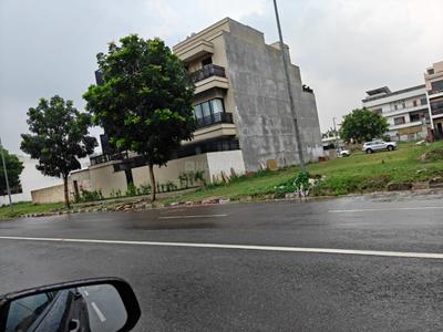 Image of 4500 Sq.ft Residential Plot / Land for sale in Mullanpur Garibdass, Chandigarh for Rs. 77000000