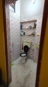 Bathroom Image of 3000 Sq.ft 7 BHK Independent House for sale in Behala Kolkata for Rs. 13000000