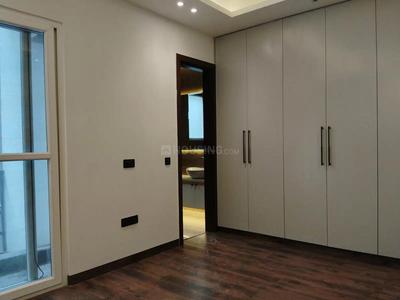 Bedroom Image of 2200 Sq.ft 3 BHK Builder Floor for rent in Greater Kailash New Delhi for Rs. 175000