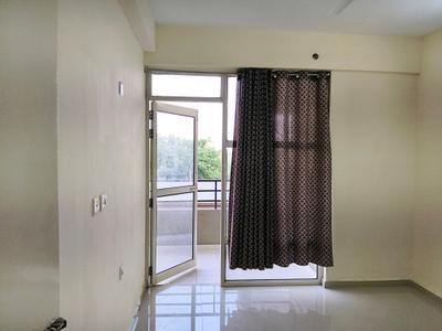 Bedroom Image of 750 Sq.ft 3 BHK Apartment / Flat for rent in Pyramid Infinity, Sector 70 Gurgaon for Rs. 26500