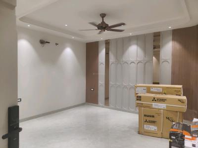 Living Room Image of 2340 Sq.ft 3 BHK Builder Floor for sale in Sector 46 Faridabad for Rs. 28500000