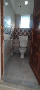 Bathroom Image of 980 Sq.ft 2 BHK Apartment / Flat for sale in Kalikapur Kolkata for Rs. 4400000