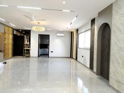 Living Room Image of 2475 Sq.ft 4 BHK Builder Floor for sale in Emaar Emerald Hill, Sector 65 Gurgaon for Rs. 30000000