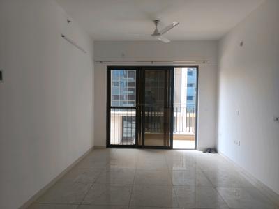 Living Room Image of 1120 Sq.ft 2 BHK Apartment / Flat for sale in Amanora Gold Towers, Hadapsar Pune for Rs. 11900000