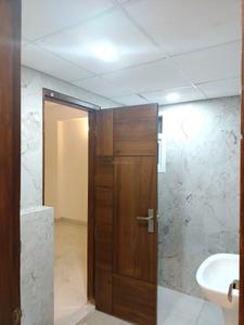 Common Bathroom Image of 1640 Sq.ft 3 BHK Apartment / Flat for sale in Panchsheel Prime 390 Phase 3, Shastri Nagar Ghaziabad for Rs. 13500000