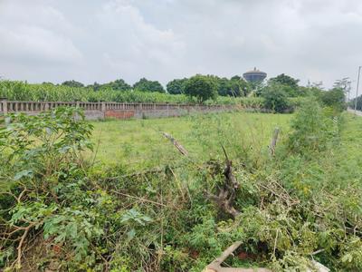 Image of 320 Sq.ft Residential Plot / Land for sale in Sector Xu 2, Greater Noida for Rs. 28800000