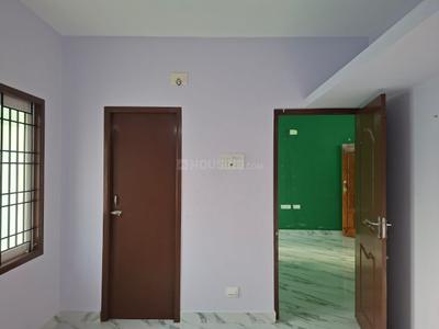 Bedroom Image of 630 Sq.ft 1 BHK Apartment / Flat for rent in Ramapuram Chennai for Rs. 20000