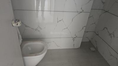 Bathroom Image of 1413 Sq.ft 3 BHK Apartment / Flat for sale in Kothrud Pune for Rs. 18000000