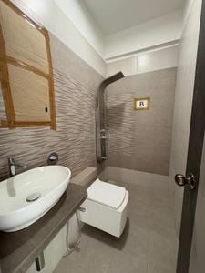 Image of 750 Sq.ft 2 BHK Apartment / Flat for sale in Malad West, Mumbai for Rs. 13500000
