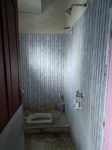 Bathroom Image of 650 Sq.ft 2 BHK Independent House for rent in Mundeshwari Multicon Bailey Greens, Danapur Patna for Rs. 7000