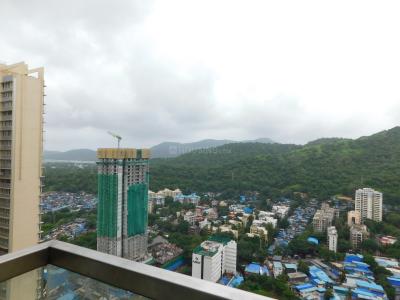 Balcony Image of 1250 Sq.ft 3 BHK Apartment / Flat for rent in Sheth Montana, Mulund West Mumbai for Rs. 79500