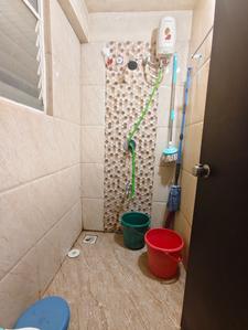 Bathroom Image of 650 Sq.ft 1 BHK Apartment / Flat for sale in Majestique Venice, Dhayari Pune for Rs. 4100000