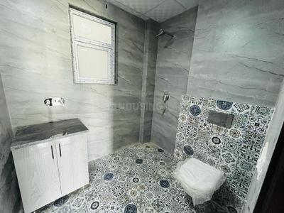 Bedroom Image of 2100 Sq.ft 3 BHK Builder Floor for rent in Sector 10A Gurgaon for Rs. 44000