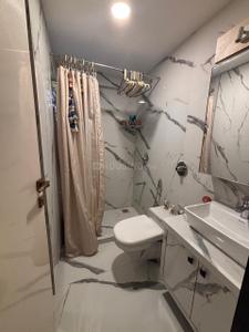 Image of 2200 Sq.ft 4 BHK Apartment / Flat for rent in Bandra West, Mumbai for Rs. 340000