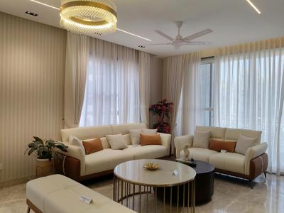 Living Room Image of 2451 Sq.ft 3 BHK Builder Floor for rent in DLF Phase 3 Gurgaon for Rs. 98000