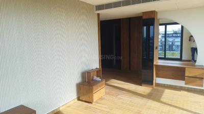 Bedroom Image of 4800 Sq.ft 4 BHK Apartment / Flat for rent in Maradu Kochi for Rs. 200000